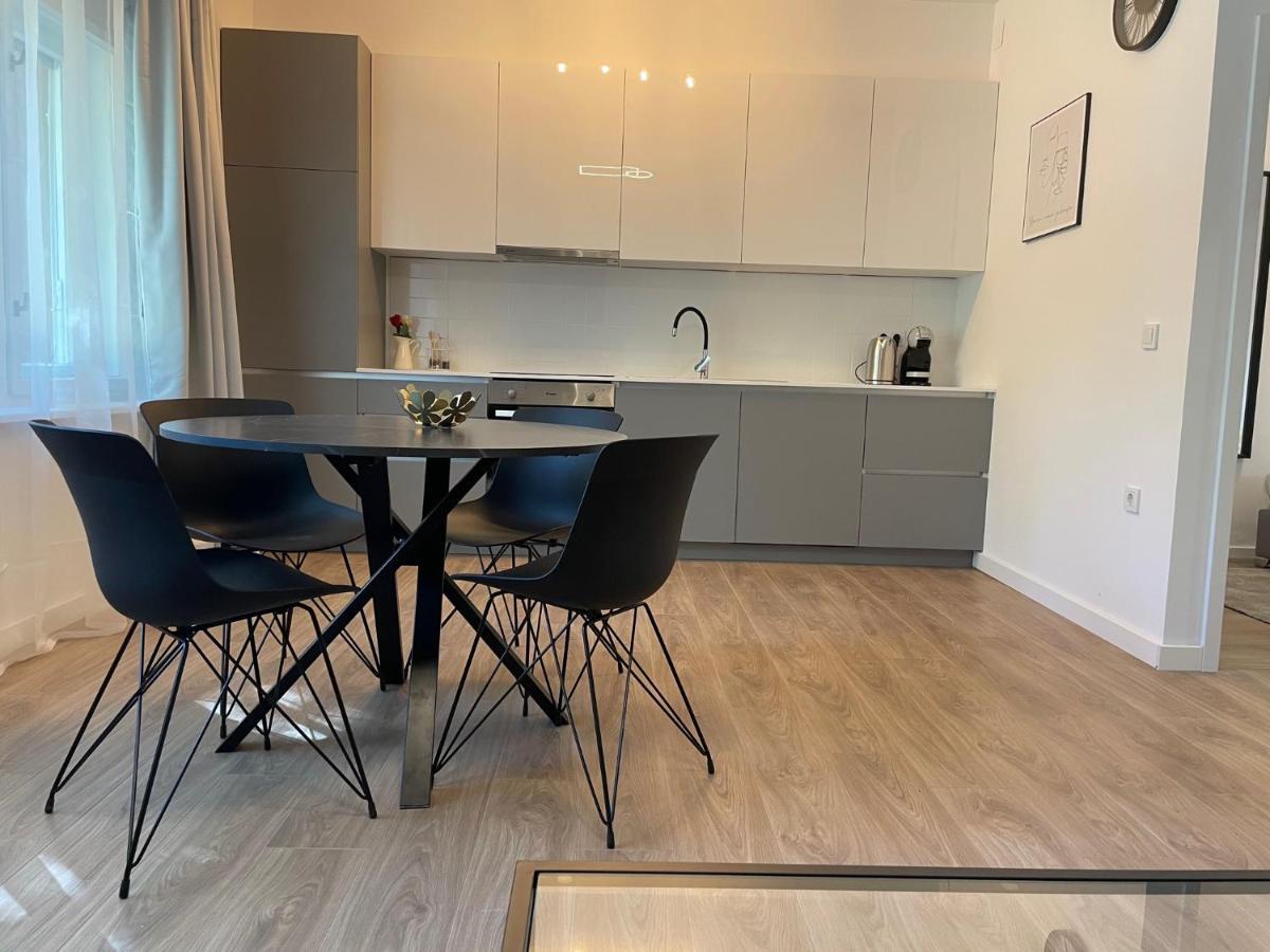 Apartments Ella Zágráb Kültér fotó
